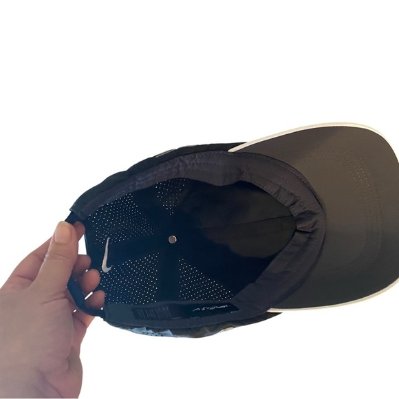 Nike Golf Hat Cap Black adjustable velcro strapback drift air vents white swoosh - Picture 7 of 11